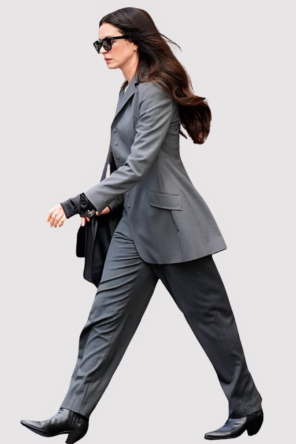 The Devil Wears Prada 2 Anne Hathaway Grey Coat - Image 4